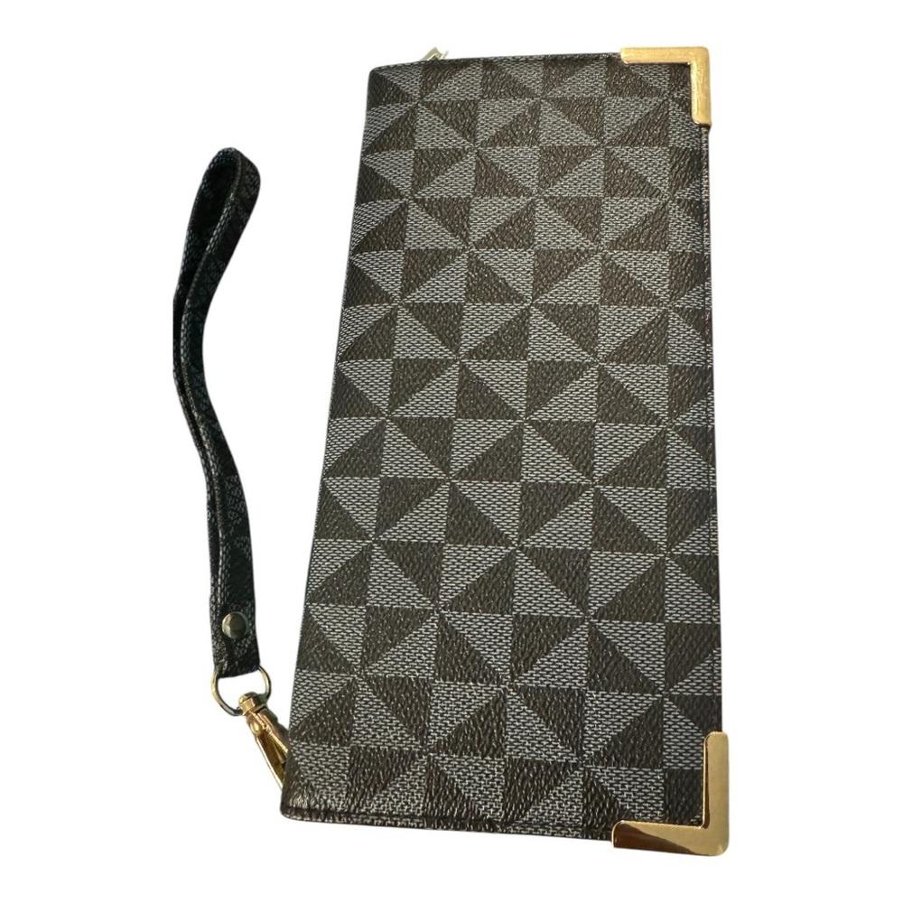 Wallet, New
